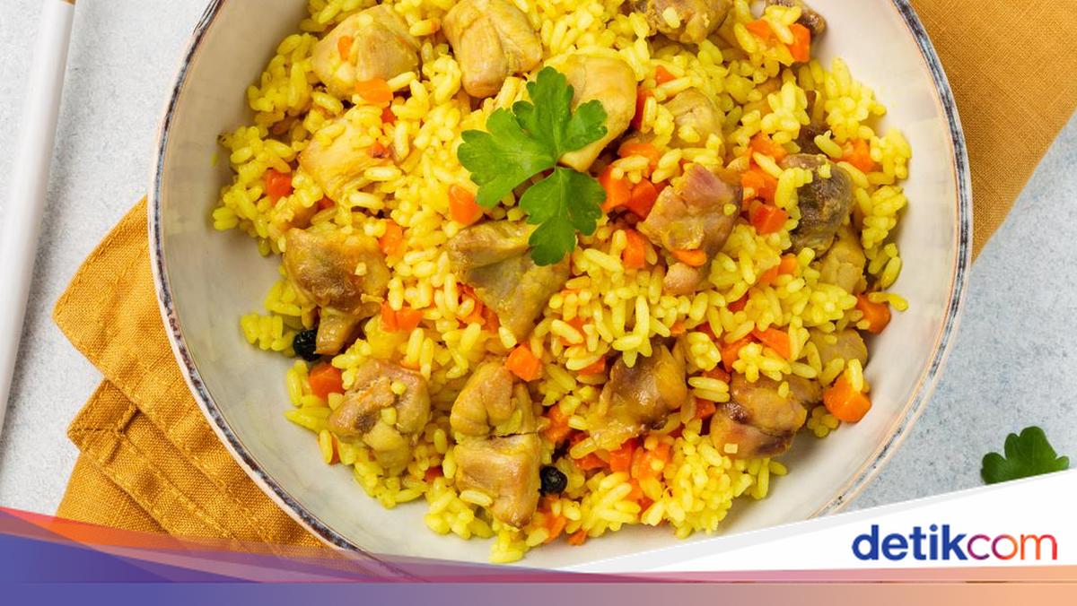 Nasi Goreng Mas Junar: Rempah yang Menggigit Jiwa di Jantung Cilacap